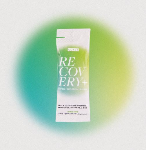 Lemon Lime powder stick of COAST Recovery+. COAST Recovery is a daily recovery drink with NAD+, glutathione, antioxidants, electrolytes, B-vitamins, and more. Supports two detoxification pathways and optimizes cellular health.